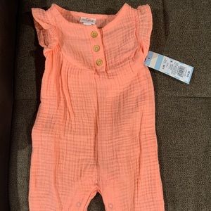 Cat & Jack Infant Romper 0-3 months.